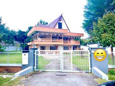 Jalan Damai CORNER LOT 2storey Bungalow For SALE