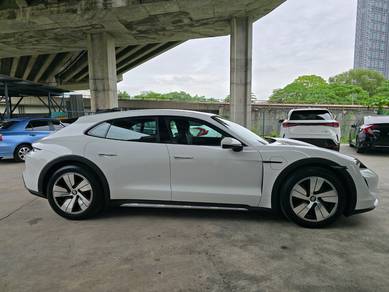 Porsche TAYCAN 4 CROSS TURISMO 5 Yrs Warranty