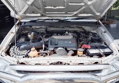 Toyota Hilux 2.5 G (M) Heavy Duty 4×4