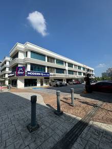 Best Buy ground floor shop Radius Business Park Third avenue Cyberjaya