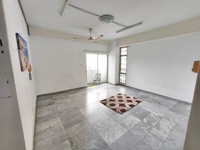 Ridzuan Condo Rent 3 Rooms Partly Furnished Bandar Sunway PJS10