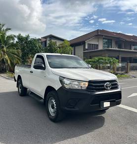 Toyota HILUX 2.4 VNT 4WD (M)