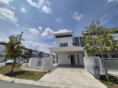 2-storey-Terraced-House-for-sale-Bandar-Sri-Sendayan-Negeri-Sembilan