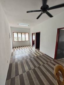 Affordable Apartment for Sale at Sri Dahlia, Bandar Puteri Puchong