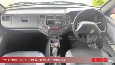 Toyota UNSER 1.8 GLi (M) TAHUN DIBYAT 2000