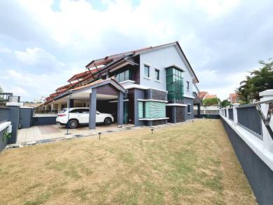 END LOT with LAND| 3014 SQFT| Renovated | Setia Alam Sari Ilham Bangi