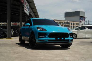 Porsche MACAN 2.0L RARE COLOUR HIGH SPEC