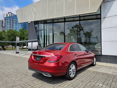 Mercedes Benz C180 1.5 AVANTGARDE AMG LINE