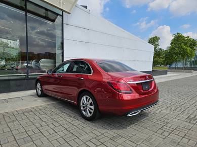 Mercedes Benz C180 1.5 AVANTGARDE AMG LINE