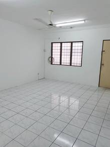 Tingkat 1, Full Loan !! CashBack !! Flat Baiduri Kesuma Semenyih