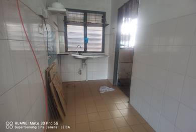 Lestari  Apartment Damansara  Damai