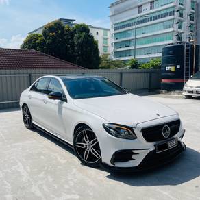 Mercedes Benz E350 AMG LINE 2.0L (A)