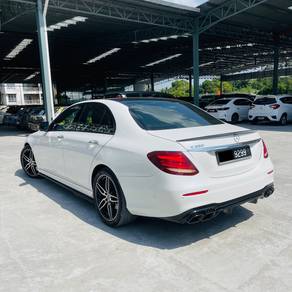 Mercedes Benz E350 AMG LINE 2.0L (A)