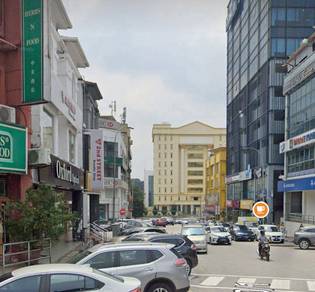 Usj 10 Shop For Rent. Ground Floor Facing Main Road.