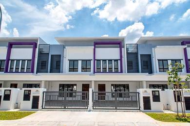Dengkil 22x75 [Freehold/ Individual] 100% Full Loan / 4K Gaji Approved