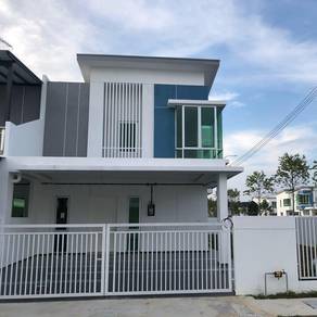 Sendayan End lot 22x75 (Extra Land 10FT) Freehold Below Market RM5xxK