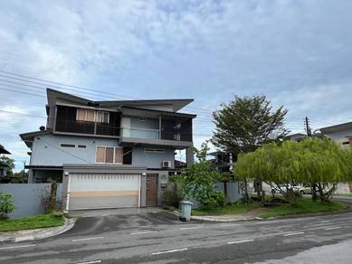 Strategic Location Semi-D @ Helston Residences, Stutong, Kuching.