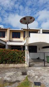 Double Storey House 😍Tabuan Jaya😍 For Rent