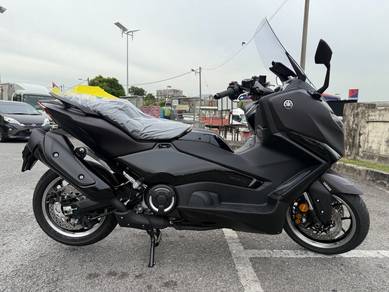 Yamaha Tmax 560 V3