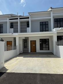 Permas Jaya Double Storey