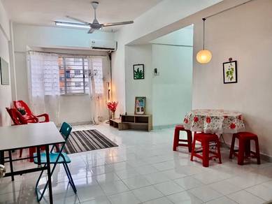 FREEHOLD Sri Hijau Condo Bandar Mahkota Cheras FOR SALE