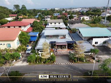 Double Storey Bungalow📍Kampung Lembah Hijau Miri