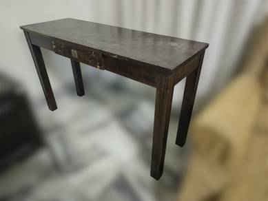 Table Console JATI