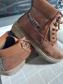 Safety boot casual