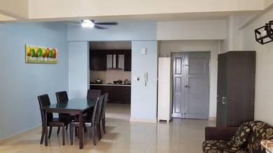 3 rooms vacant