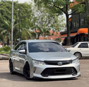 Toyota CAMRY 2.5 HYBRID FACELIFT (A)