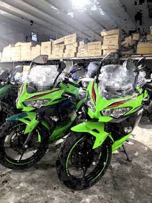New KAWASAKI NINJA 250 ABS READY STOCK FREE LOAN!