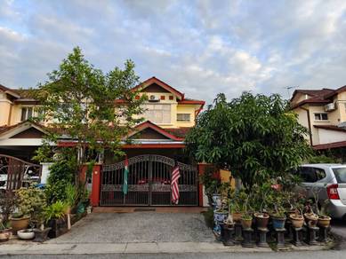 |2-Storey |Fully Renovated| 4R3Br|