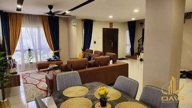 Fully Renovated & Extend Corner Lot Extra 25ft Garden Setia Permai 3