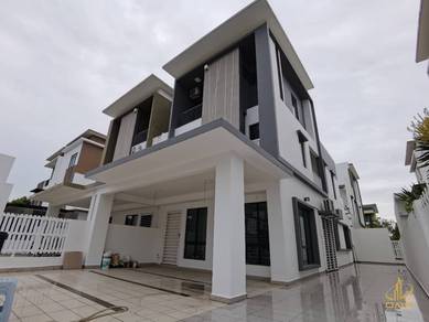 32x70 Brand New Bare Unit 3 Storey Semi-d Cluster Setia Utama 1
