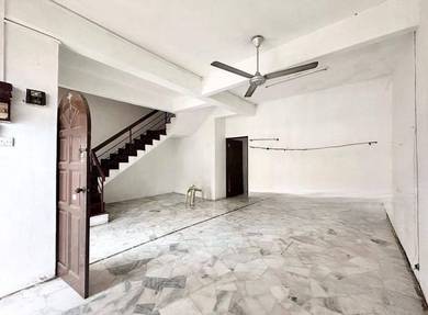 2 Storey Terrace Endlot Jalan Hang Lekir Skudai Baru Partially Furnish