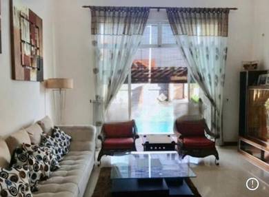 Garden Pool Bungalow – 1 Min to Bukit Jalil, 5 Mins to Pavilion!