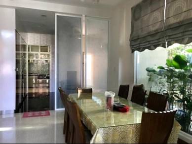 City Edge Oasis – Pool Bungalow in Taman Yarl, Bukit Jalil