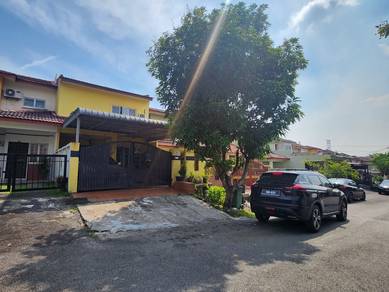Renovated Double Storey Terrace Seksyen 5 Bandar Bukit Mahkota
