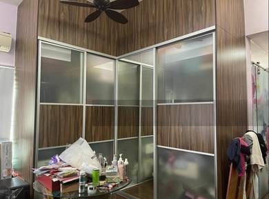 Taman Esplanade Bukit Jalil – 3-Storey Superlink with Solar Panels!