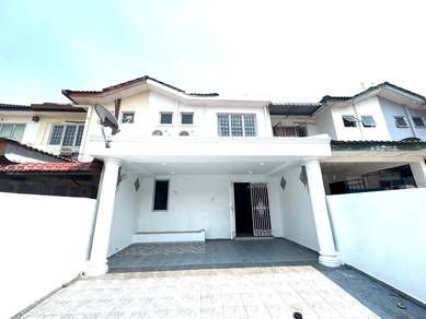 Refurbished 🔥 2 Storey Terrace Taman Puchong Utama, Puchong