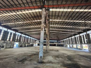 Heavy Industry With Gas High Roof Big Land Factory Melaka Tengah Sale
