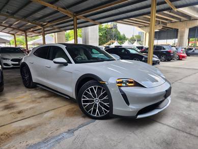 Porsche Taycan 4 Cross Turismo SC PR PBF+
