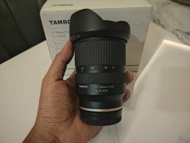 RARELY USED Tamron 17-28mm f2.8
