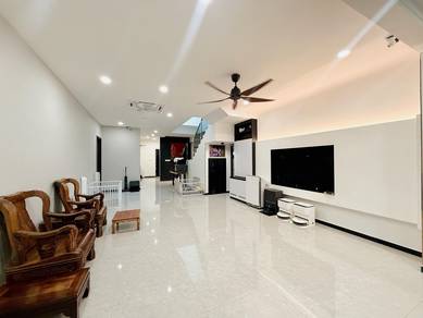 2 Storey Semi D Corner The Wateredge Residences Senibong Cove