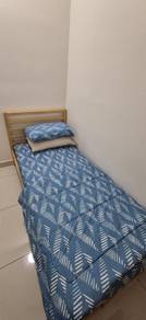 Room near MRT monorail & lrt