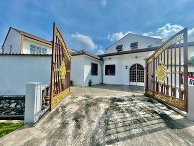 DUAL GATE EXTENDED🔥CORNER LOT 2 Storey SS19 SS 19 Subang Jaya