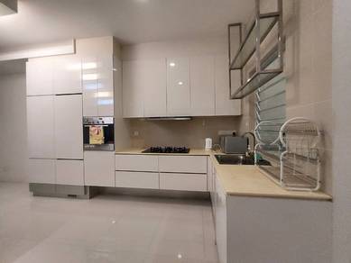 Lush Residence Townhouse For Rent (Lower Unit)