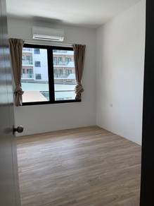 GOLDEN COURT P RESIDENCE at Batu Kawa For Sale
