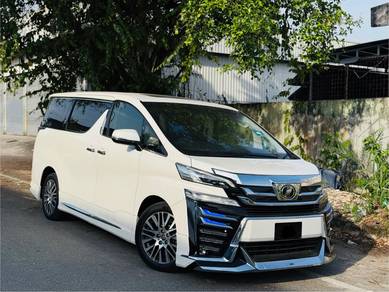 Toyota VELLFIRE 2.5 ZG local 3YRS WARRANTY