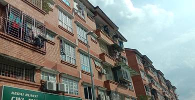 Apartment @ Taman University Indah, Seri Kembangan